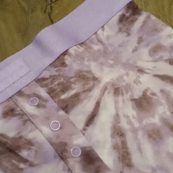 Victoria secret-(3) Pairs- High Waisted BoyShorts-Small (Pink-Purple-Tye Dye) - Picture 6 of 7